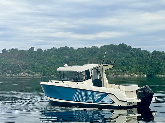 QUICKSILVER 805 PILOTHOUSE – MERCURY 225 HK V6 – NYLIG HOVEDSERVICE 3 of 5