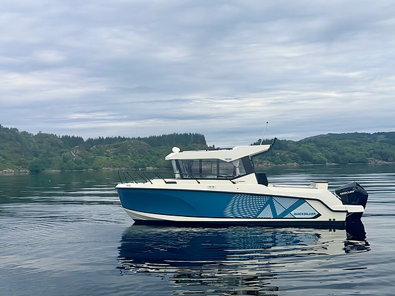 QUICKSILVER 805 PILOTHOUSE – MERCURY 225 HK V6 – NYLIG HOVEDSERVICE 2 of 5