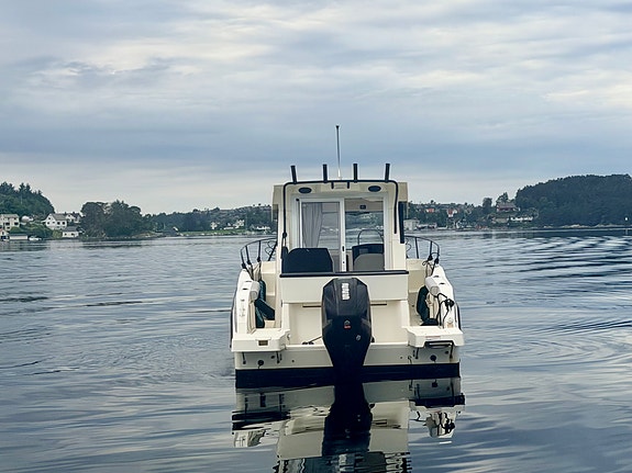 QUICKSILVER 805 PILOTHOUSE – MERCURY 225 HK V6 – NYLIG HOVEDSERVICE 4 of 5