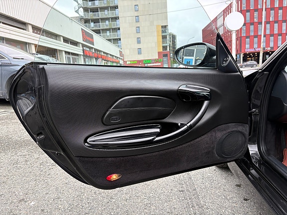 Porsche Boxster 16 of 30
