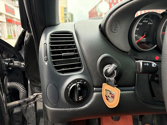Porsche Boxster 19 of 30