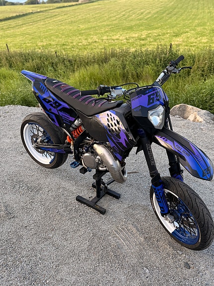 KTM 125 EXC 4 of 5