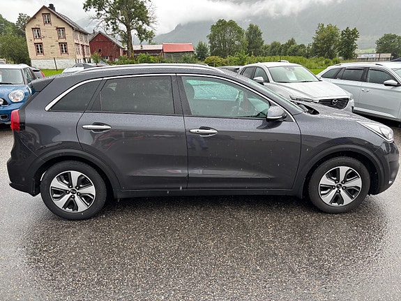 Kia Niro 4 of 5