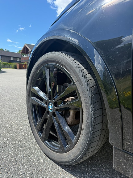 BMW i3 2 of 19