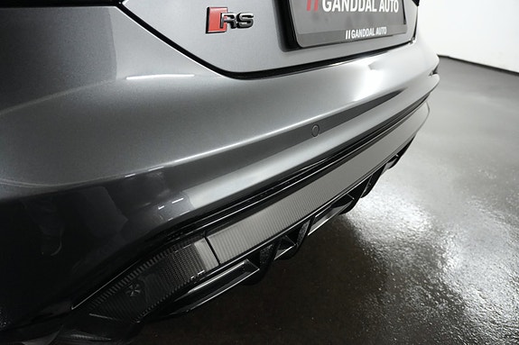 Audi e-tron GT RS 5 of 5