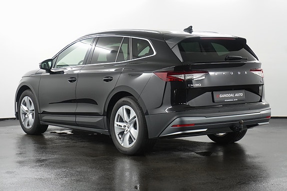Skoda Enyaq 3 of 5
