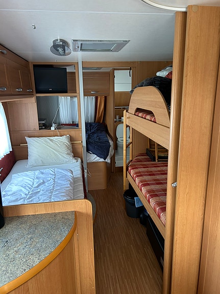 Knaus Royale 7 of 17