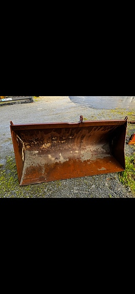 Komatsu WA90 - 3 med skuffe, hydraulisk v-skjær 4 of 5
