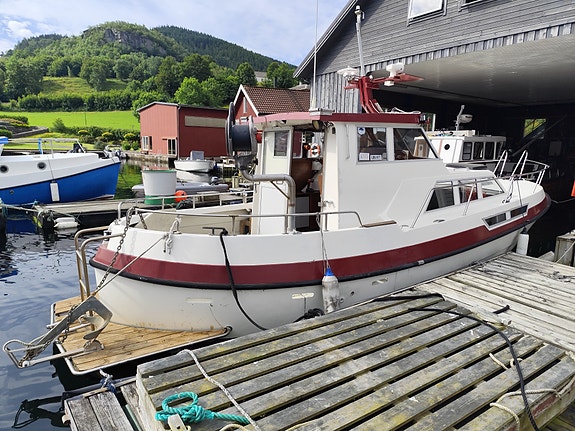 Kjekk Båt til Fiske og Turbruk 2 of 5