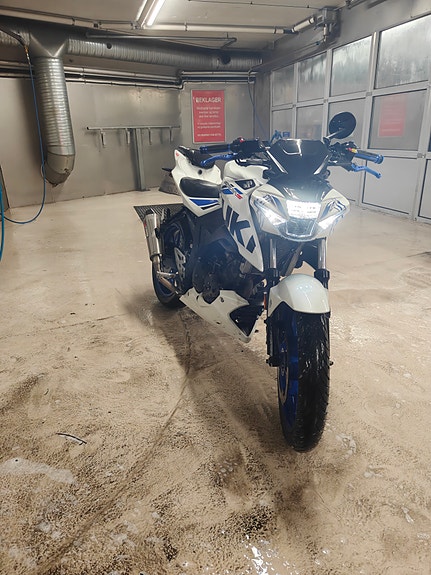 Suzuki GSX-S 125 4 of 5