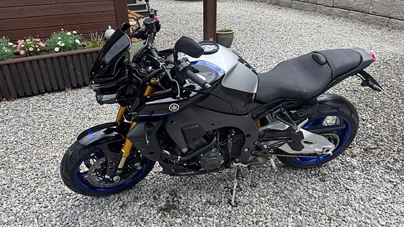 Yamaha MT-10 SP 4 of 10