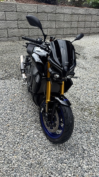 Yamaha MT-10 SP 2 of 10