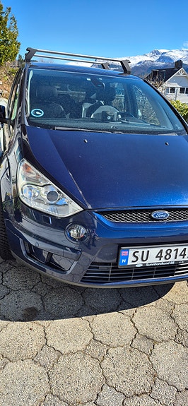 Ford S-MAX 5 of 5