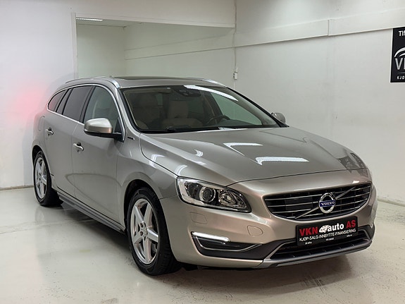 Volvo V60 13 of 30