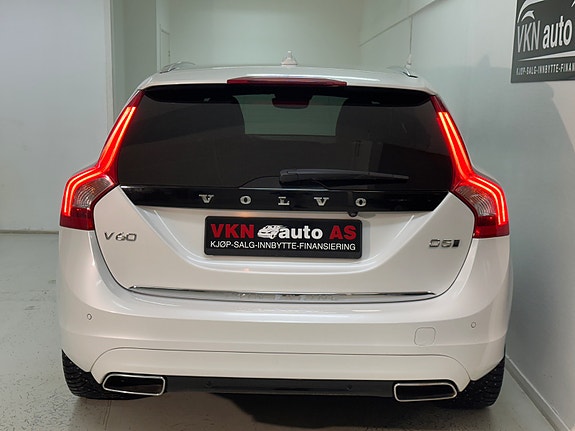 Volvo V60 17 of 30
