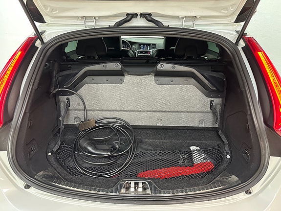 Volvo V60 21 of 30