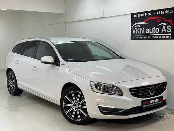 Volvo V60 3 of 5