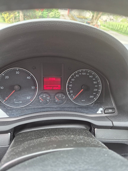 Volkswagen Golf V 7 of 17