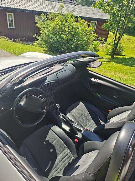 Porsche Boxster 10 of 19
