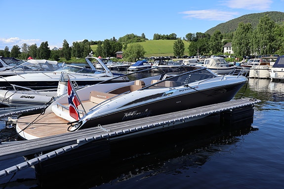 Windy 32 Grand Zonda RS | D6-440 DPI | 255 t | RS pakke | Autopilot | Skipsreg 4 of 5