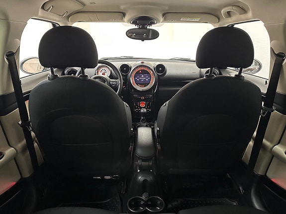 MINI Countryman Cooper D 27 of 30
