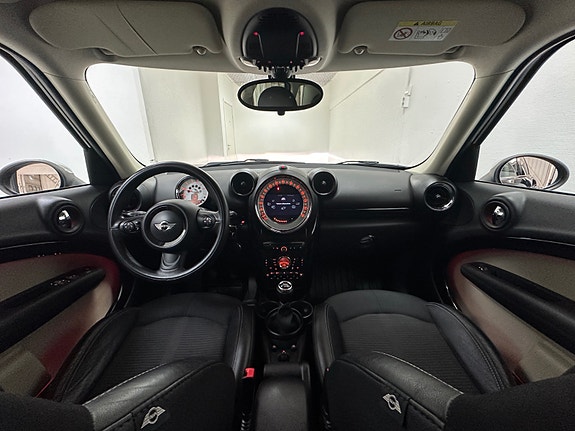 MINI Countryman Cooper D 28 of 30