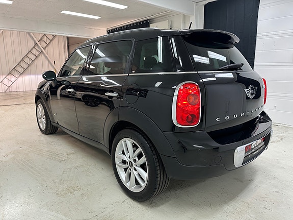 MINI Countryman Cooper D 11 of 30