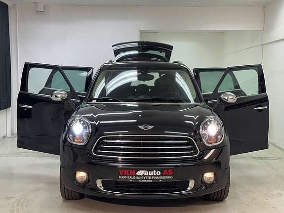 MINI Countryman 5 of 5