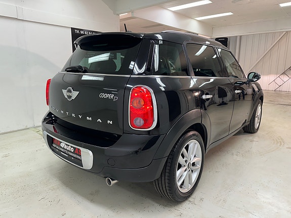 MINI Countryman Cooper D 12 of 30