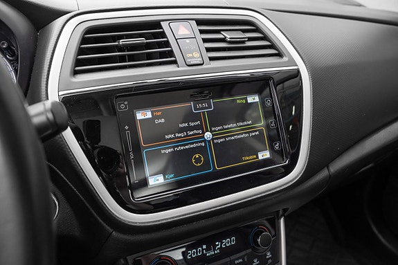 Suzuki SX4 S-Cross 17 of 30