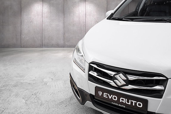 Suzuki SX4 S-Cross 5 of 5
