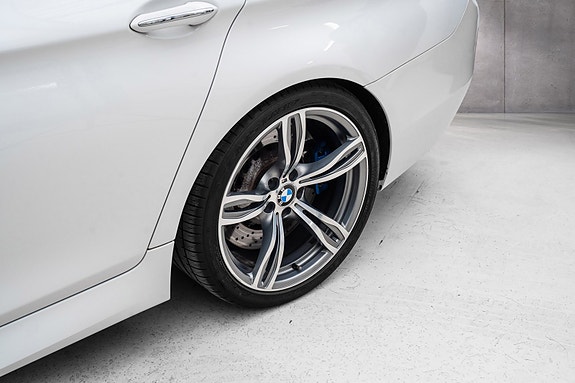 BMW M5 5 of 5