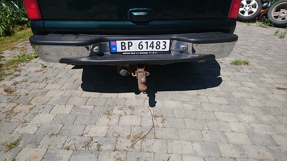 Chevrolet Suburban 10 of 16