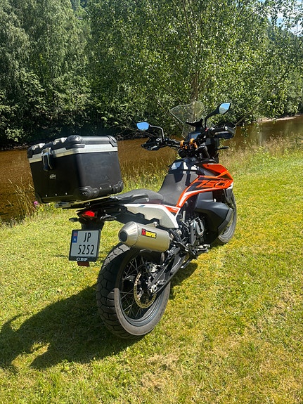 KTM 790 Adventure 8 of 12