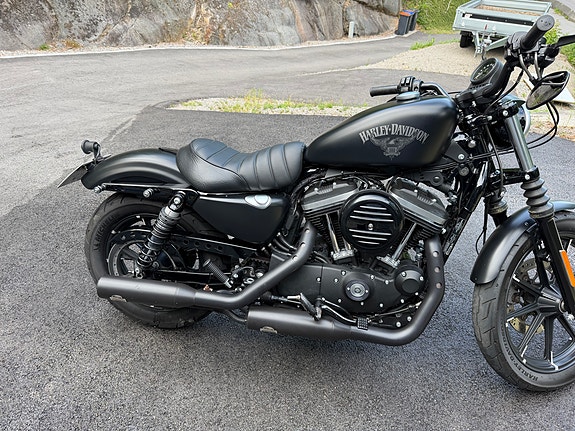 Harley-Davidson XL 883N Iron 3 of 30