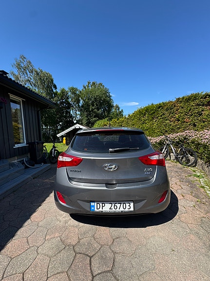 Hyundai i30 4 of 5