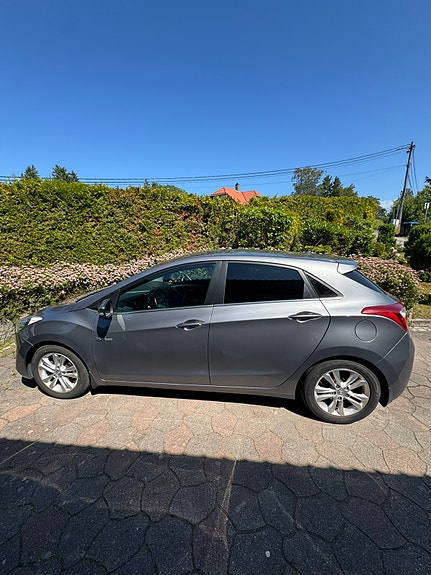 Hyundai i30 3 of 5
