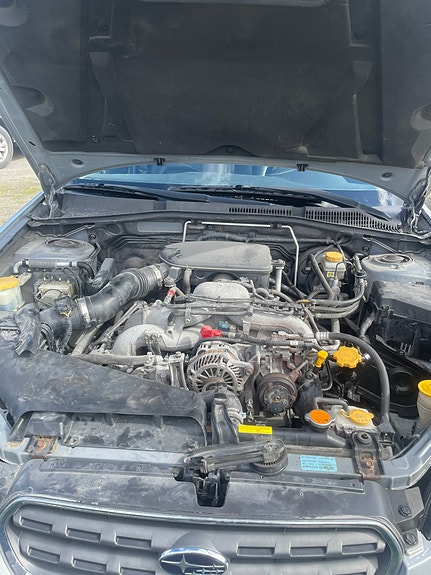 Subaru Legacy 4 of 5