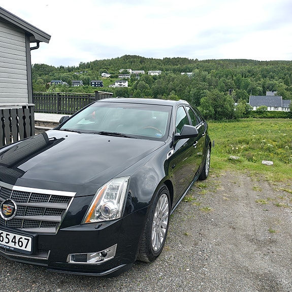 Cadillac CTS 4 of 5