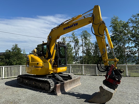 Komatsu PC78us-10 2 of 5