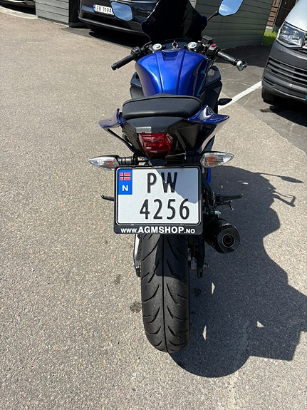 Yamaha YZF-R 125 7 of 11