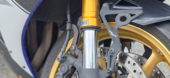 Yamaha YZF-R1 Big Bang 13 of 15