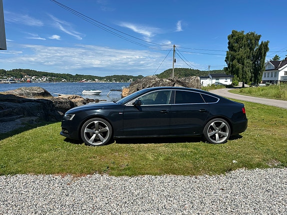 Audi A5 3 of 30