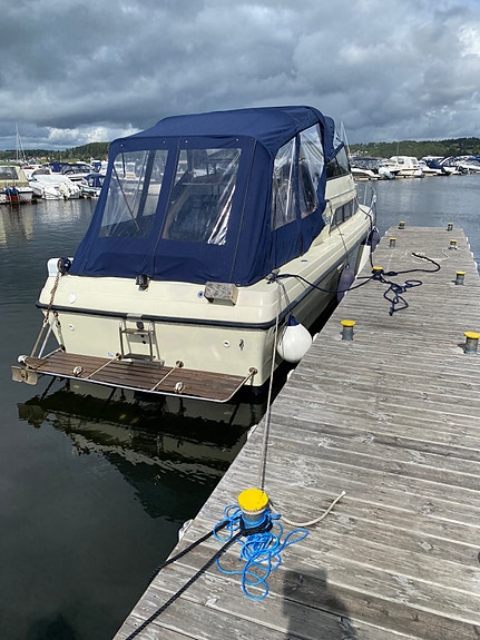 Ferieklar Draco 3000 Sunbridge 1986 - Betydelig oppgradert til moderne båt 2 of 5