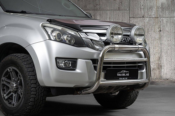 Isuzu D-max 10 of 30