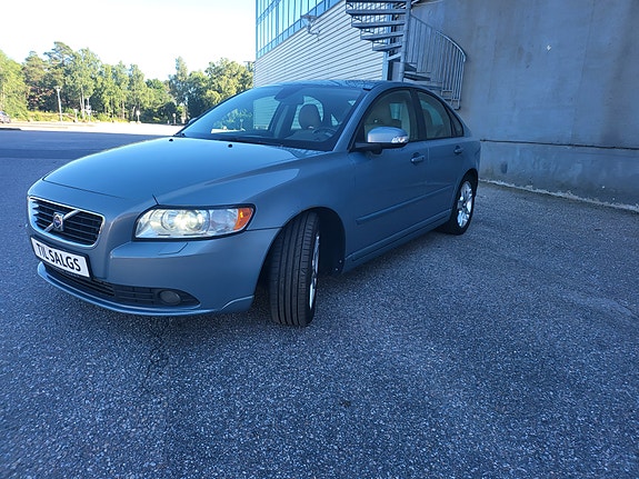 Volvo S40 12 of 30