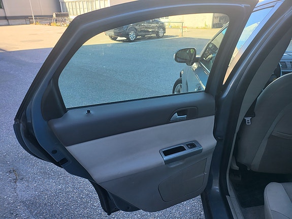 Volvo S40 16 of 30