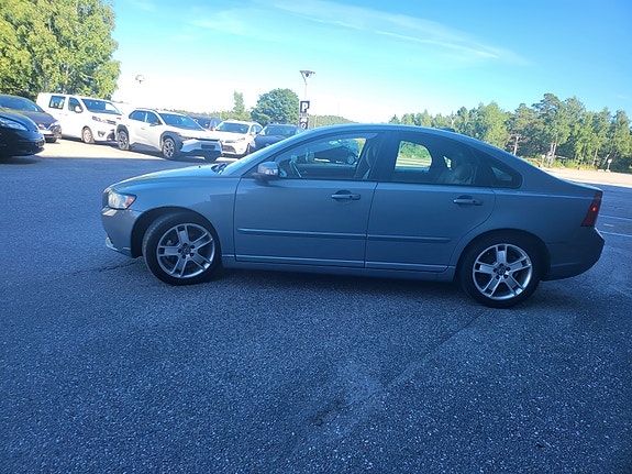 Volvo S40 10 of 30