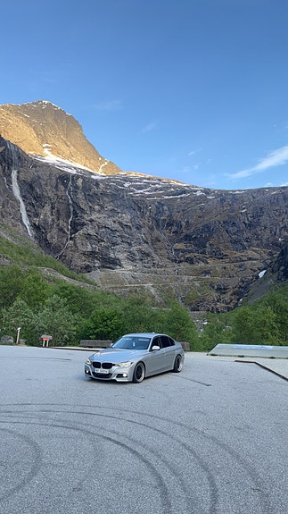 BMW 320d 11 of 22