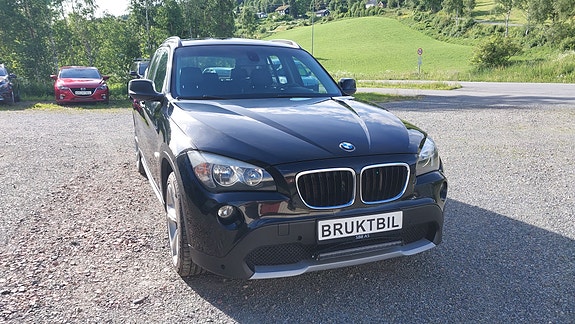 BMW X1 2 of 5